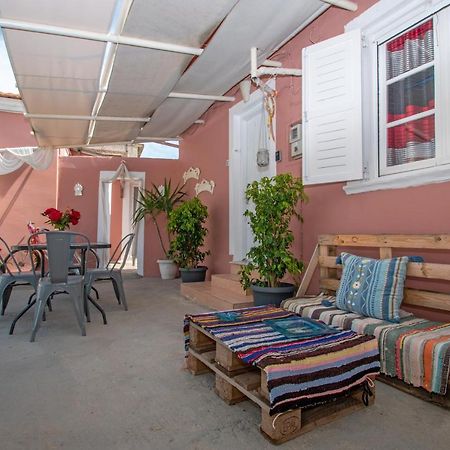 Doras Beach Bungalow B By "Elite" พลานอส ภายนอก รูปภาพ